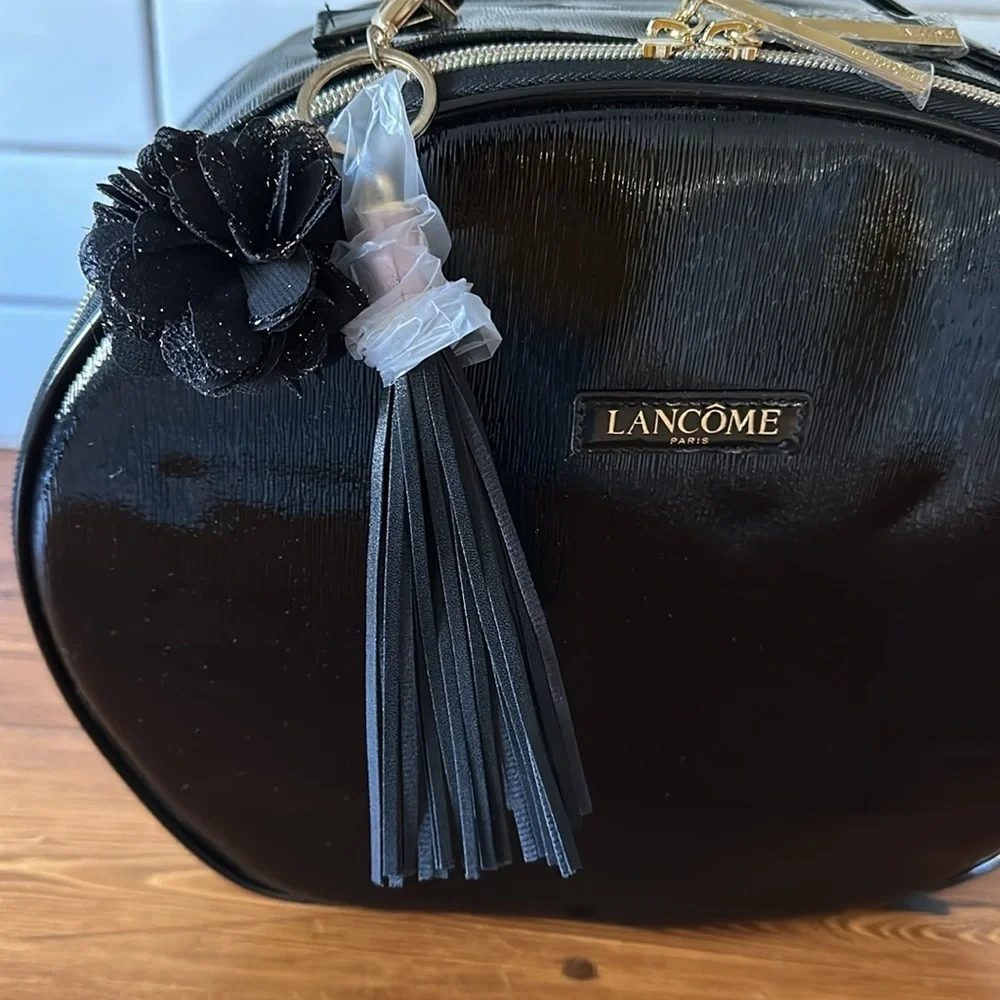 LANCÔME Paris Black Textured Patent Round Cosmetic Case with Key Ring